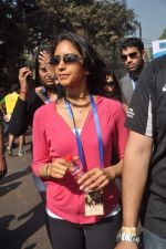 at Standard Chartered Mumbai Marathon in Mumbai on 14th Jan 2012 (60).JPG